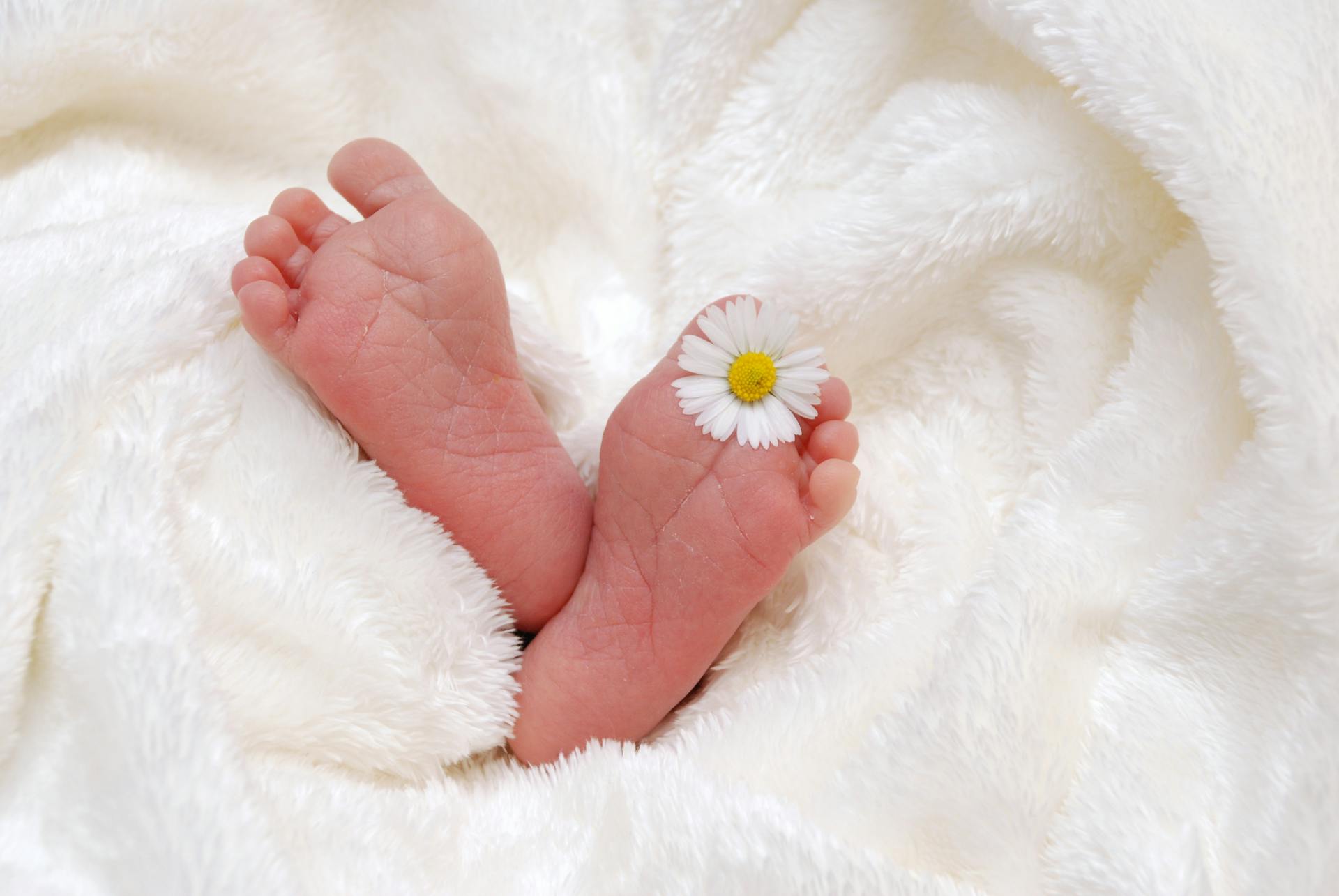 Newborn care tips for new parents