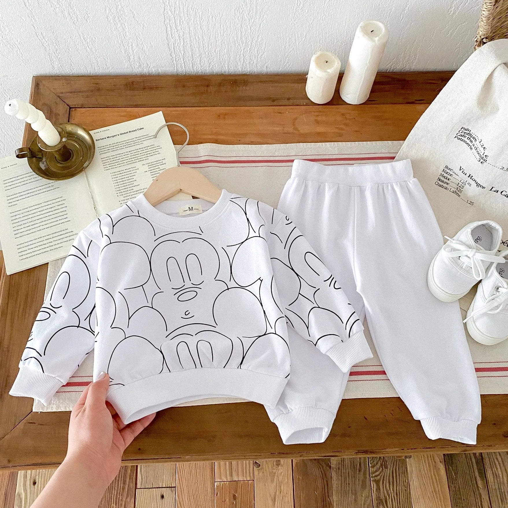 Mickey Mouse Outline Sweatshirt + Pants - White